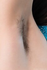 WeAreHairy Free Bellavitana Thumbnail #2