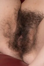 WeAreHairy Free Calina Thumbnail #5